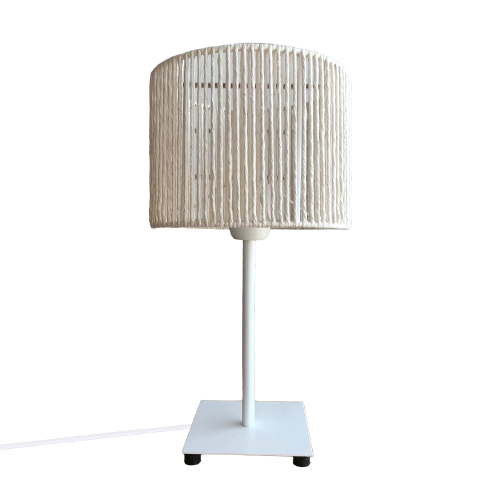 Velador Amalia blanco con pantalla tejita de 20cm de diámetro de hilo natural